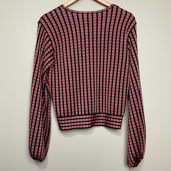 Emporio Armani Long Sleeve Crew Neck Stripped Chevron Sweater Pink Black Gray 42 - Picture 2 of 8
